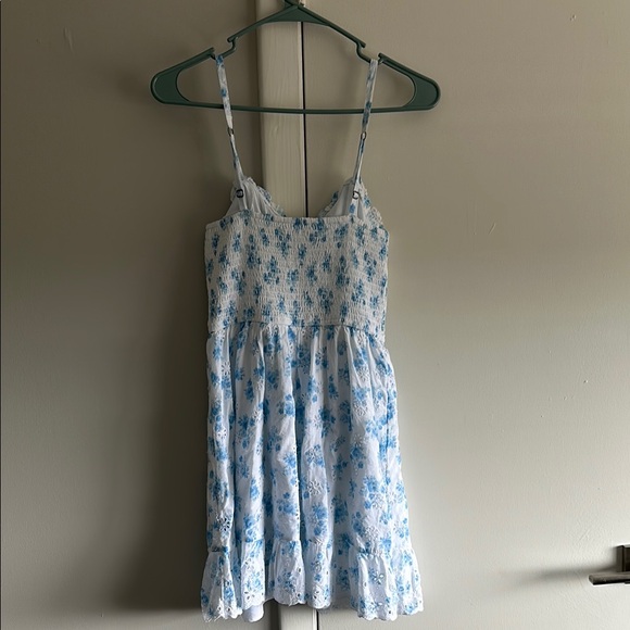 Hollister Floral Blue and White Sundress - Picture 3 of 3